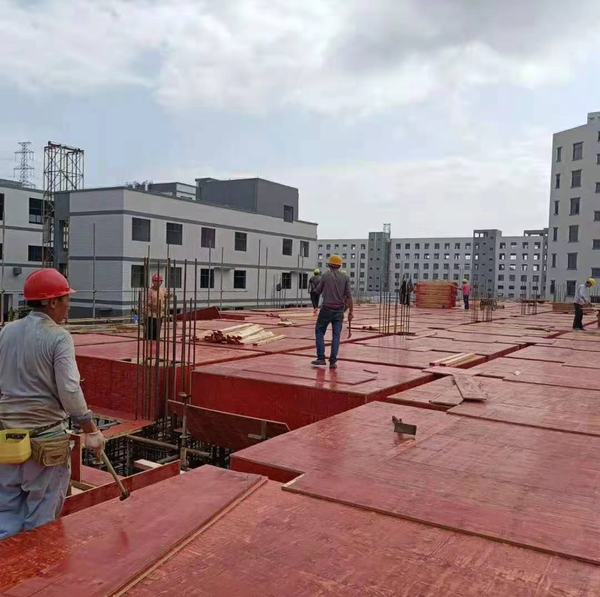 建筑基建